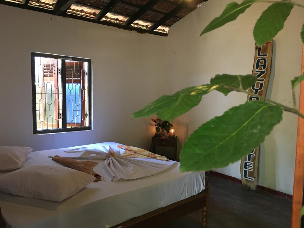 Hotel Lazy Bay Arugam Bay Esterno foto